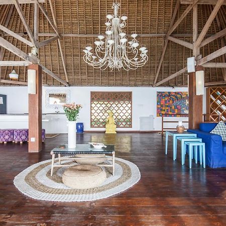 Villa Gmb Beach House Улувату Екстер'єр фото
