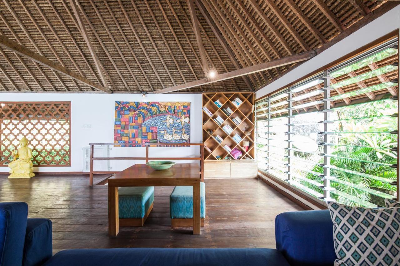 Villa Gmb Beach House Улувату Екстер'єр фото