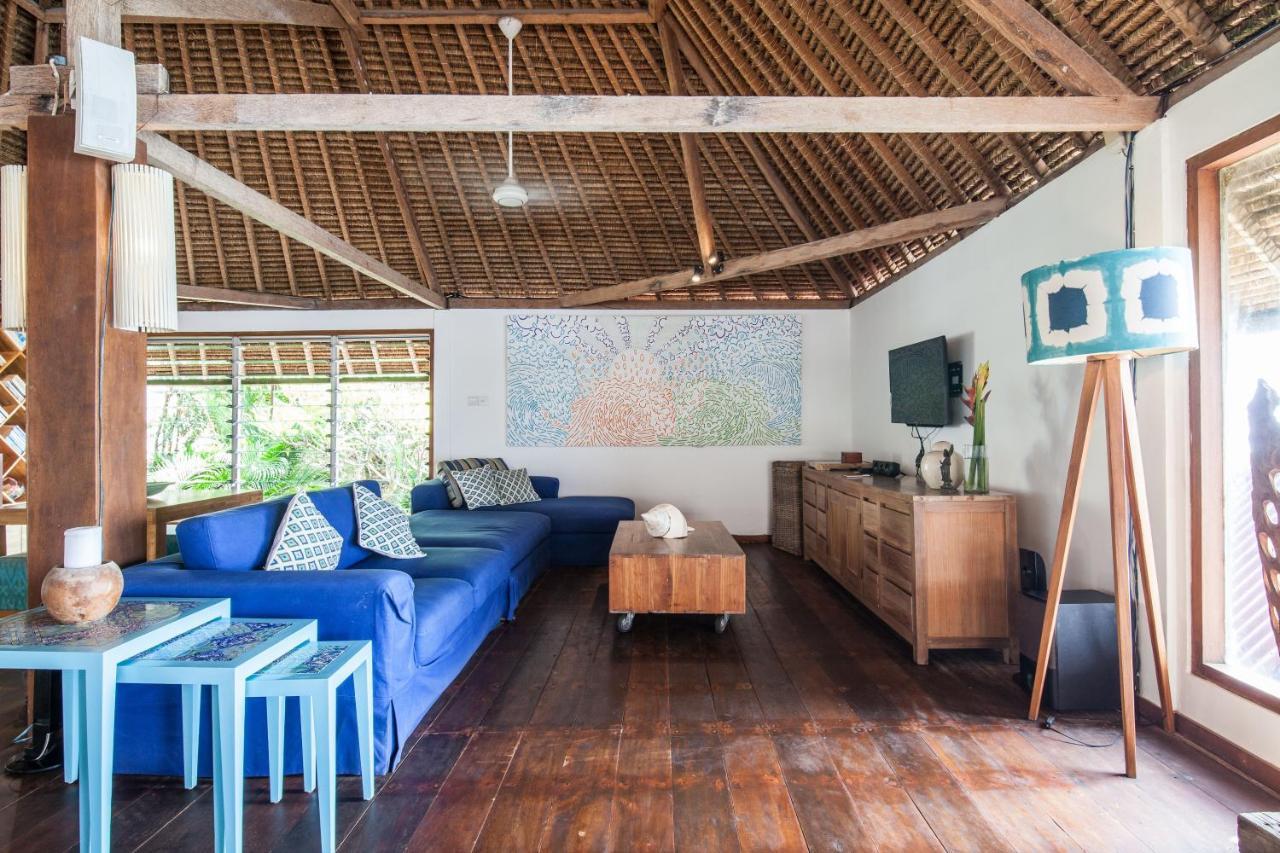 Villa Gmb Beach House Улувату Екстер'єр фото