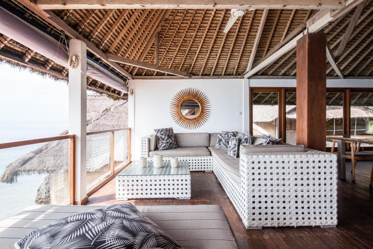 Villa Gmb Beach House Улувату Екстер'єр фото