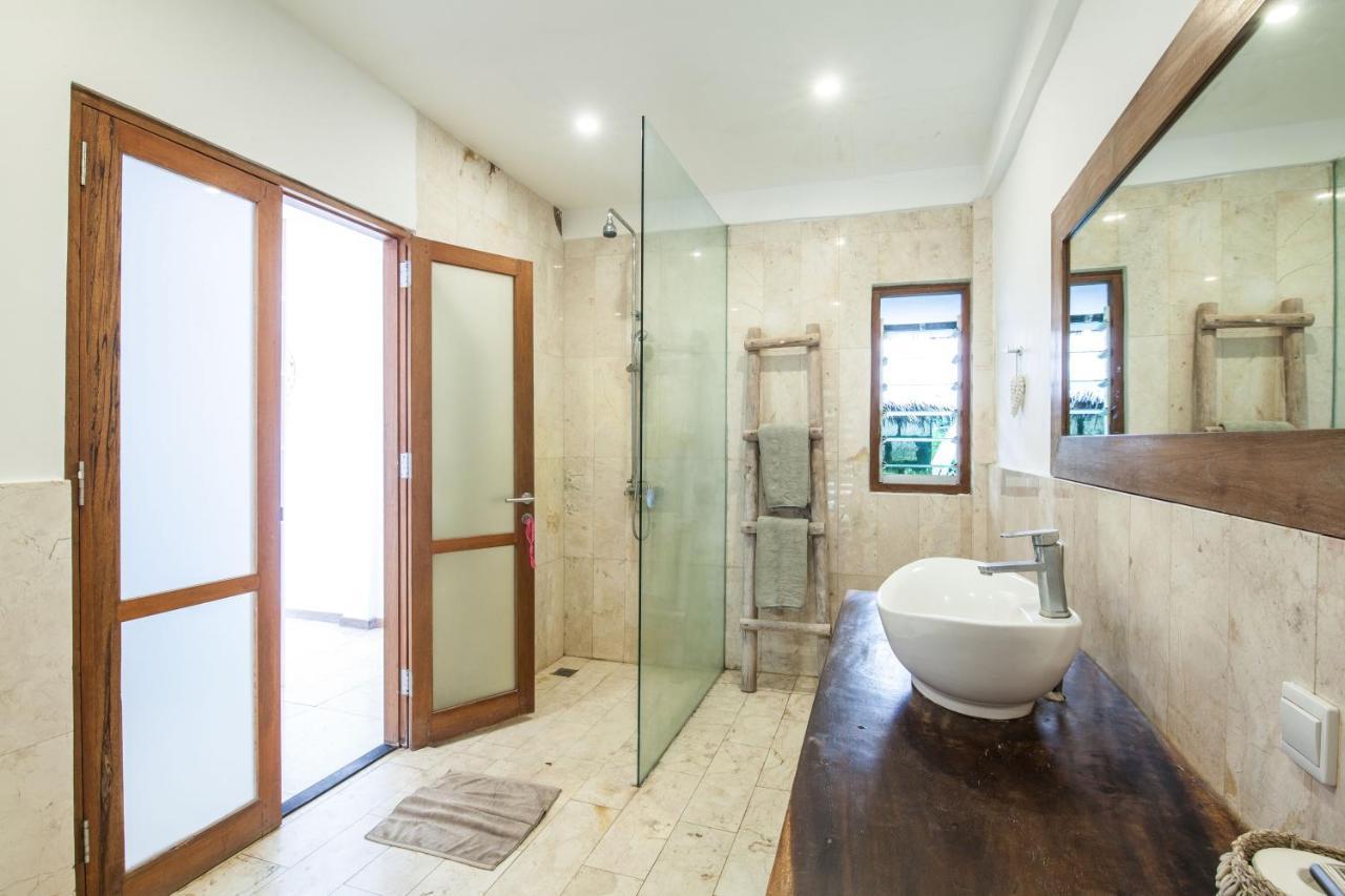 Villa Gmb Beach House Улувату Екстер'єр фото